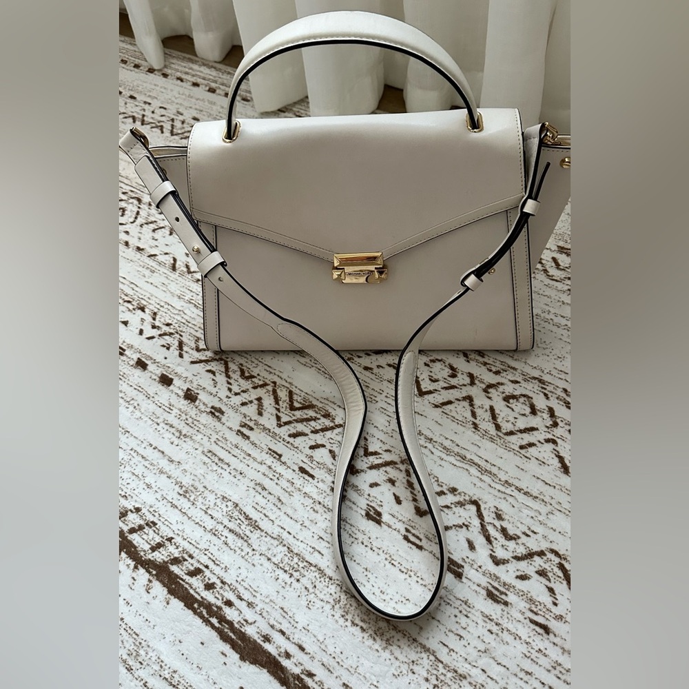 Michael Kors medium bag - Picture 7 of 8